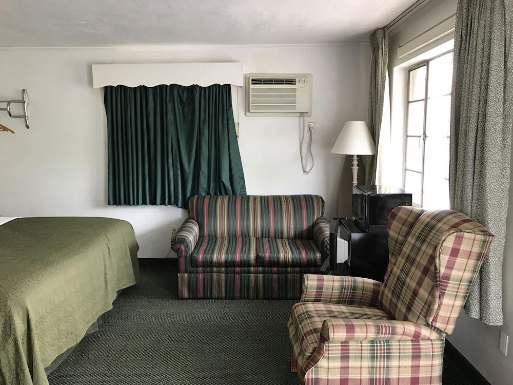 Relax Inn Алтуна Экстерьер фото